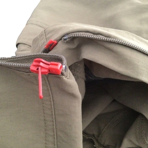 North Face Khaki Green Convertible Outdoor Activewear Pants/Shorts - Picture 13 of 16